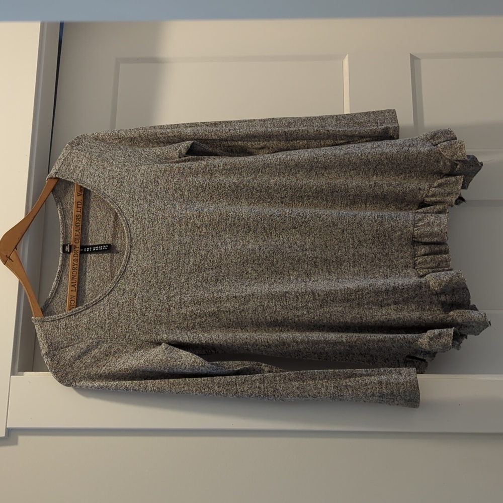 Design lab size Medium shirt